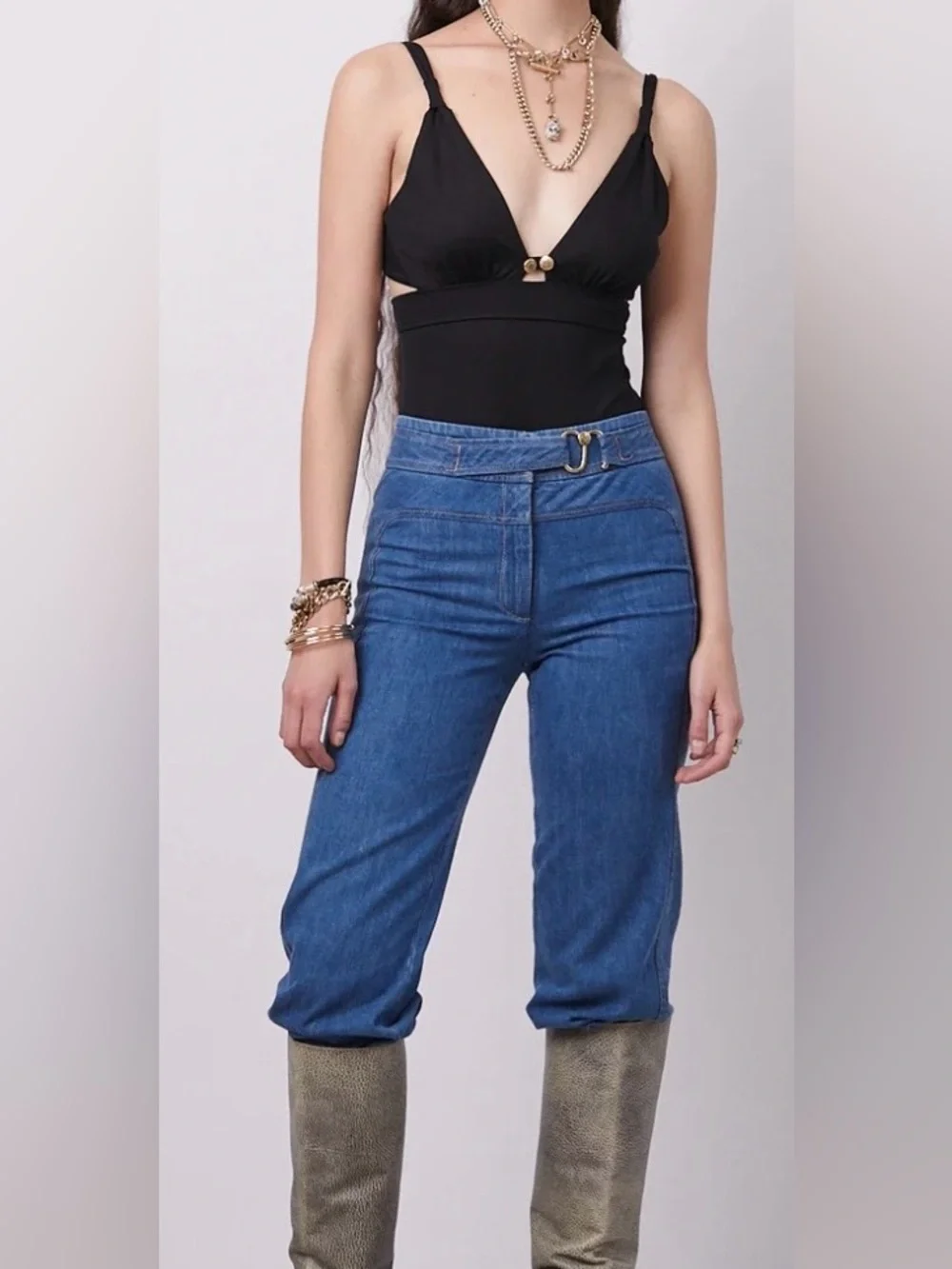 Maison Mayle High-Rise Mid-Blue Jeans with Front D-Ring Belt 28/6